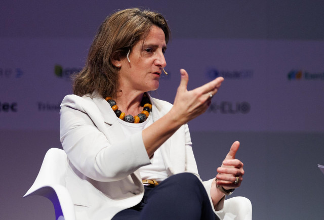 La vicepresidenta tercera del Gobierno y ministra para la Transición Ecológica y el Reto Demográfico, Teresa Ribera, interviene durante la III edición del foro ‘Fondos Europeos III: España, por el liderazgo global en economía verde y digital’, en el Círcu