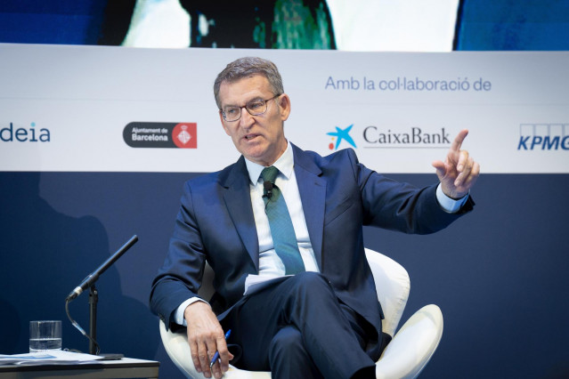 El líder de PP, Alberto Núñez Feijóo, interviene durante la última jornada de la 38 reunión del Cercle d’Economia, en el Hotel W de Barcelona, a 31 de mayo de 2023, en Barcelona, Catalunya (España).