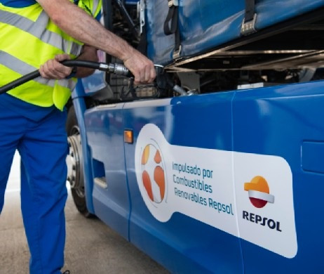 Estación de servicio de Repsol de combustible 100% renovable