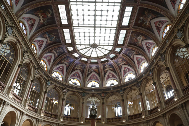Archivo - Interior del Palacio de la Bolsa, en Madrid (Espa&ntilde;a).
