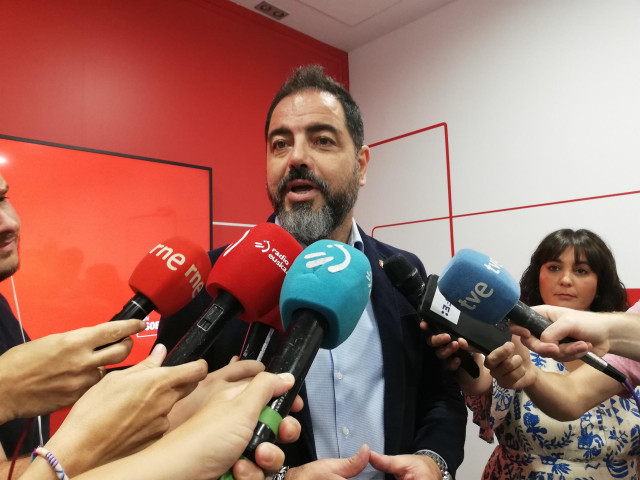 El secretario de Organizaci&oacute;n del PSN, Ram&oacute;n Alz&oacute;rriz