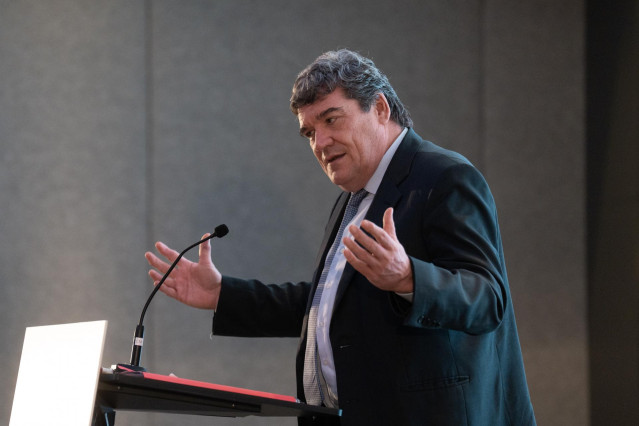 El ministro de Inclusi&oacute;n, Seguridad Social y Migraciones, Jos&eacute; Luis Escriv&aacute;.