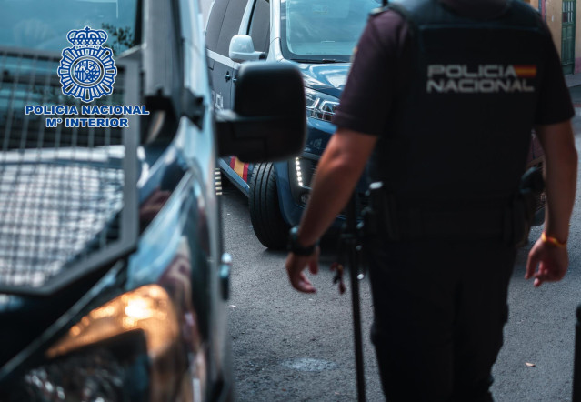 Archivo - Agente de la Polic&iacute;a Nacional.