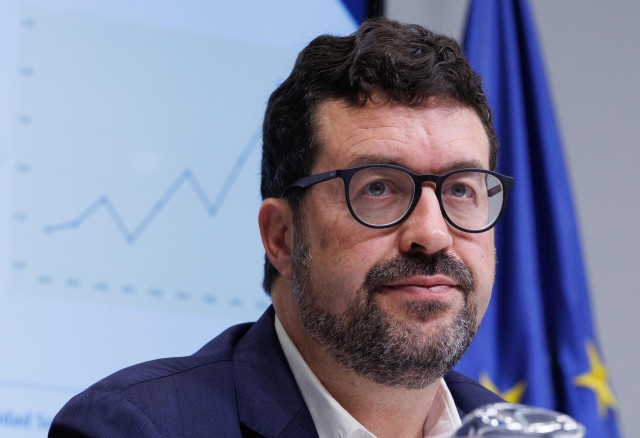 Archivo - El secretario de Estado de Empleo y Econom&iacute;a Social, Joaqu&iacute;n P&eacute;rez Rey, durante una rueda de prensa, en el Ministerio de Trabajo, a 2 de junio de 2023, en Madrid (Espa&ntilde;a).