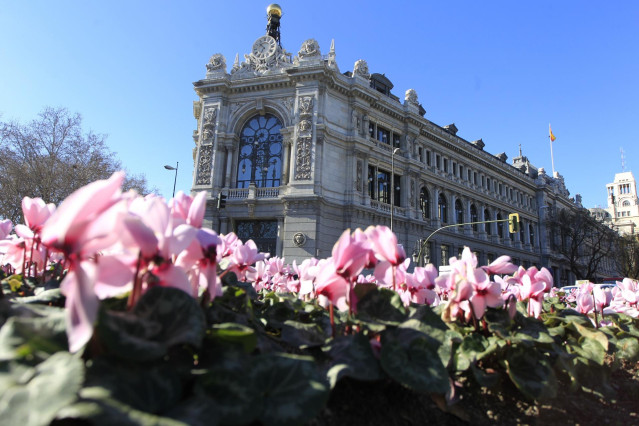 Archivo - Fachada del Banco de Espa&ntilde;a