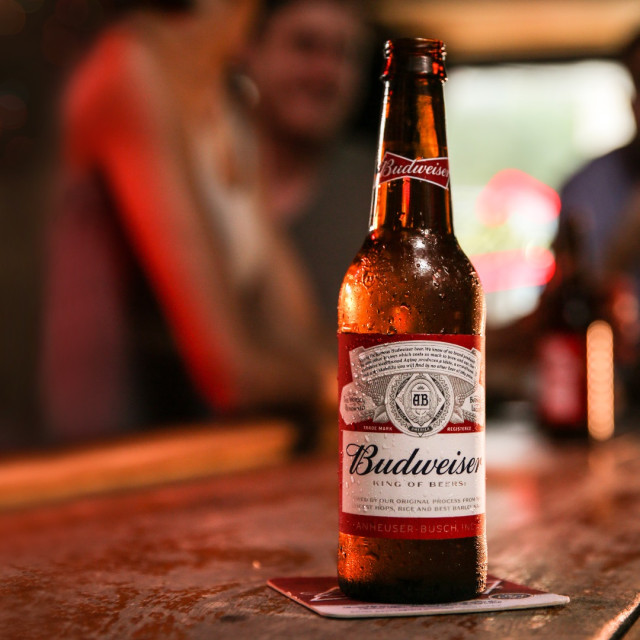 Archivo - Mahou San Miguel producir&aacute; y distribuir&aacute; las marcas de AB InBev a partir de enero de 2020 en Espa&ntilde;a