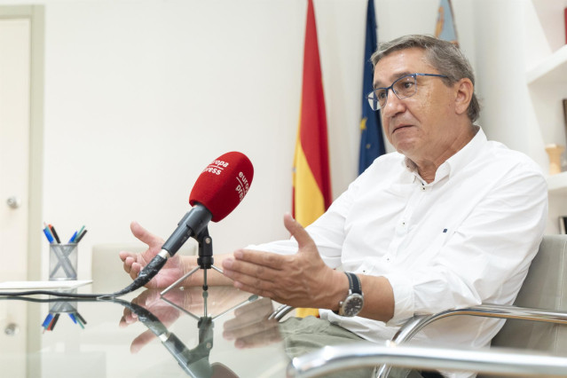 El conseller de Educaci&oacute;n, Universidades y Empleo, Jos&eacute; Antonio Rovira.