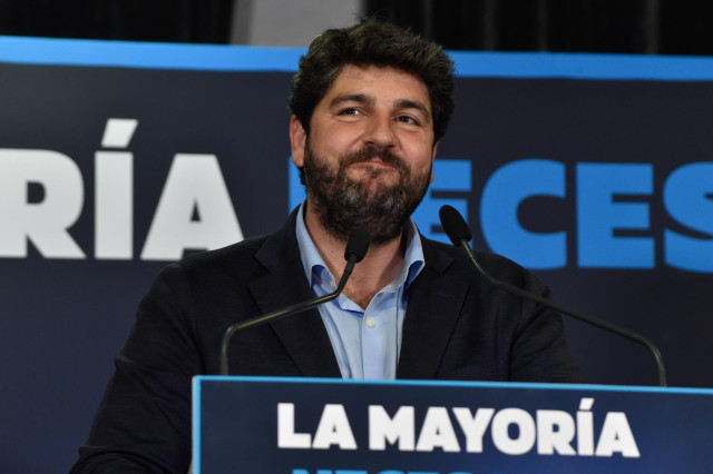 Archivo - El candidato del PP a la Presidencia de la Comunidad, Fernando L&oacute;pez Miras