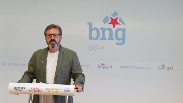 El diputado del BNG Lu&iacute;s Bar&aacute;, en rueda de prensa.