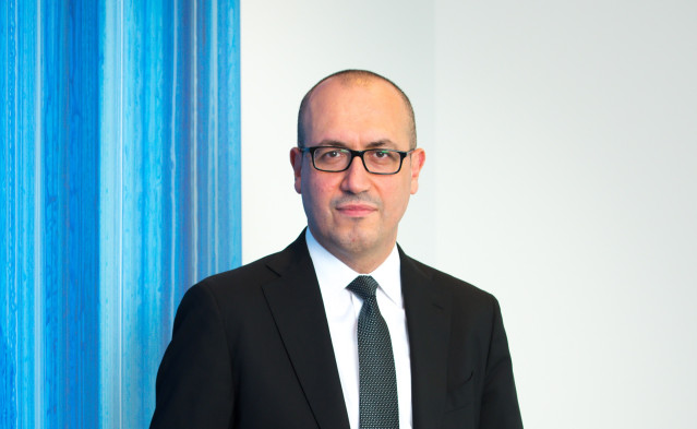 Archivo - El consejero delegado de BBVA, Onur Gen&ccedil;.