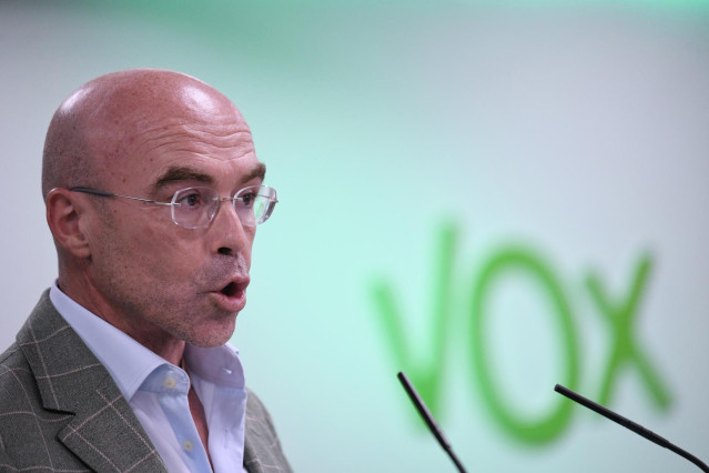 El secretario de Organizaci&oacute;n de Vox, Jorge Buxad&eacute;, interviene durante una rueda de prensa, en la sede nacional de VOX, a 31 de julio de 2023, en Madrid (Espa&ntilde;a). Durante la rueda de prensa, Buxad&eacute; ha analizado la actualidad pol&iacute;tica.