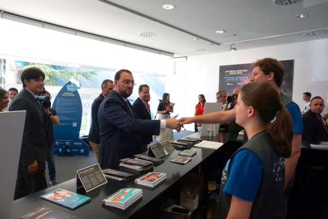 Visita del presidente del Principado de Asturias, Adri&aacute;n Barb&oacute;n a la, 66 Feria Internacional de Muestras de Asturias, en Gij&oacute;n.