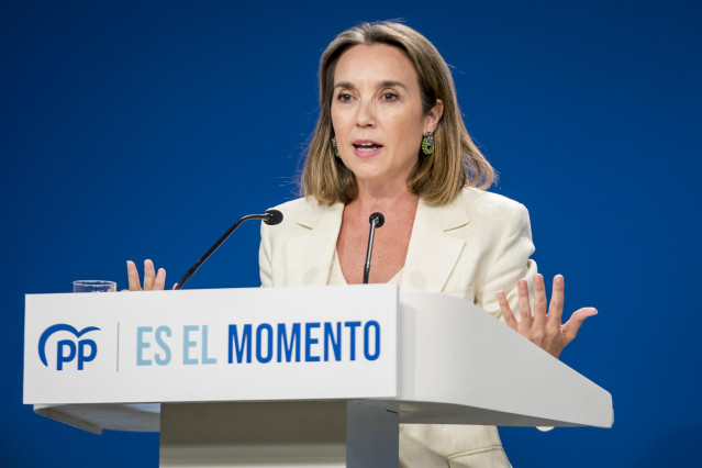 La secretaria general del Partido Popular, Cuca Gamarra, comparece en rueda de prensa tras las reuni&oacute;n del Comit&eacute; de Direcci&oacute;n del Partido Popular, en la sede del partido en calle G&eacute;nova, a 9 de agosto de 2023, en Madrid (Espa&ntilde;a).