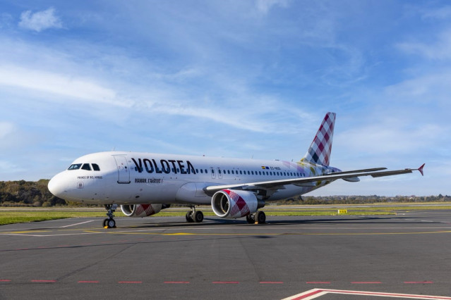 Archivo - Avi&oacute;n de Volotea