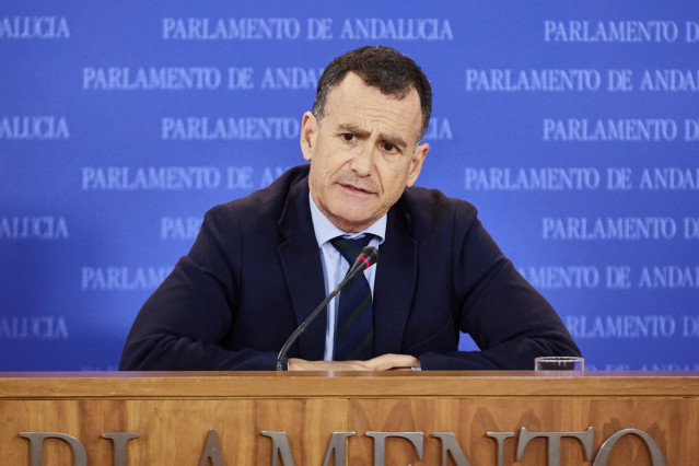 Archivo - El portavoz adjunto del Grupo Parlamentario Popular, Pablo Venzal, en una imagen de archivo.