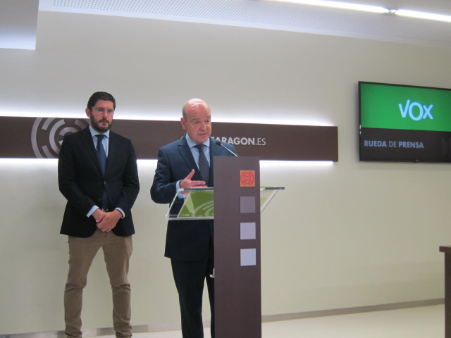 Santiago Mor&oacute;n y Alejandro Nolasco (VOX).