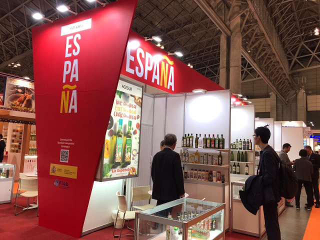 Archivo - Las empresas espa&ntilde;olas promocionan sus productos de alimentaci&oacute;n y bebidas en Jap&oacute;n y Alemania