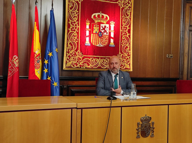 Archivo - El hasta ahora delegado del Gobierno en Navarra, Jos&eacute; Luis Arasti, asume la direcci&oacute;n del departamento de Econom&iacute;a y Hacienda.