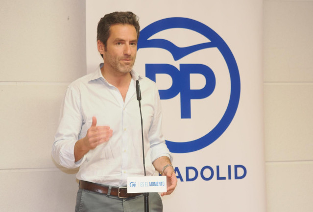 Archivo - El portavoz de campa&ntilde;a del PP, Borja Semper, durante una acto de campa&ntilde;a en el Hotel Gareus, a 17 de julio de 2023, en Valladolid, Castilla y Le&oacute;n (Espa&ntilde;a).