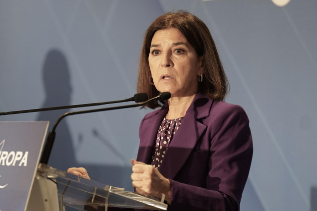 Archivo - La eurodiputada Izaskun Bilbao participa en un acto en Bilbao