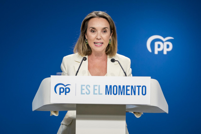 La secretaria general del Partido Popular, Cuca Gamarra, comparece en rueda de prensa tras las reuni&oacute;n del Comit&eacute; de Direcci&oacute;n del Partido Popular, en la sede del partido en calle G&eacute;nova, a 9 de agosto de 2023, en Madrid (Espa&ntilde;a).