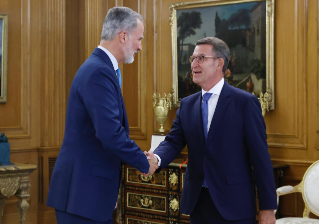 El Rey recibe en audiencia a Alberto N&uacute;&ntilde;ez Feij&oacute;o, presidente del PP.