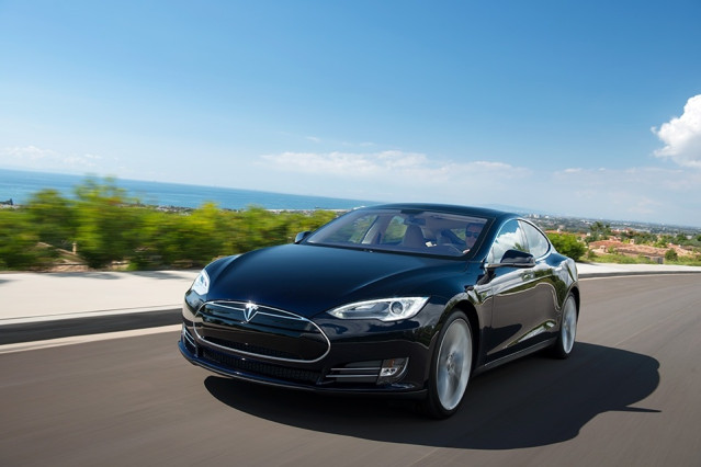 Archivo - Tesla, Toyota y Mercedes-Benz, las marcas de automoci&oacute;n m&aacute;s valiosas del mundo, seg&uacute;n Kantar Brandz.