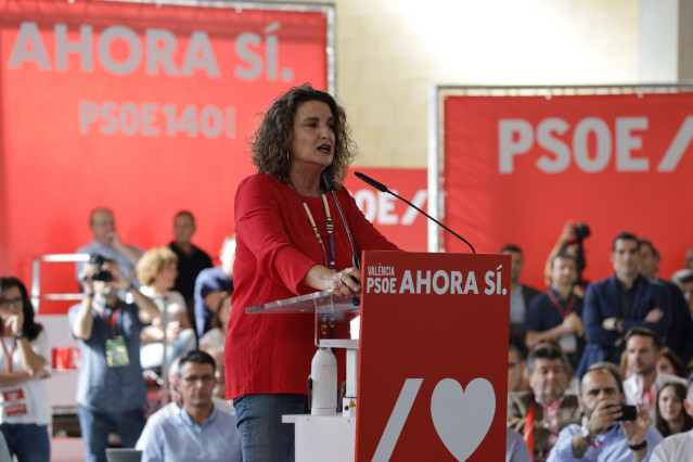 Archivo - La portavoz socialista de Transparencia en les Corts Valencianes, Mercedes Caballero, en imagen de archivo