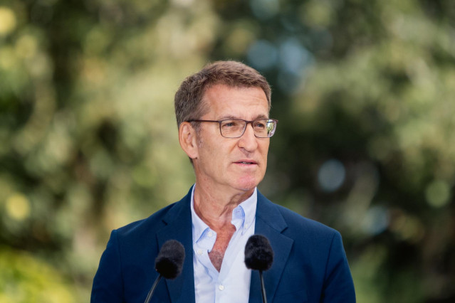 El presidente del Partido Popular, Alberto Núñez Feijóo, durante la inauguración del curso político en el Castillo de Soutomaior