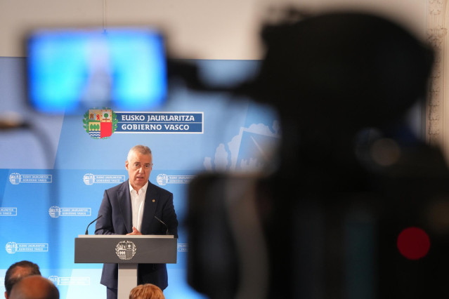 El Lehendakari, Iñigo Urkullu, ofrece una rueda de prensa