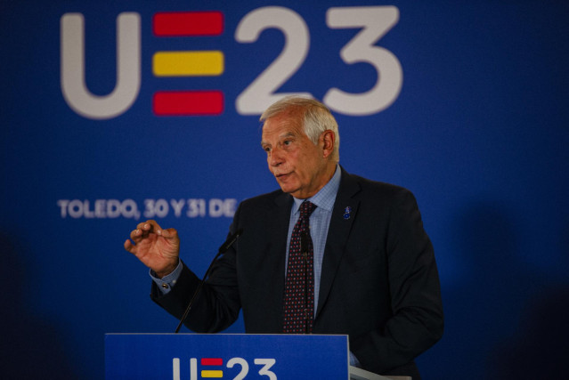 El Alto Representante para la Política Exterior y Seguridad de la UE, Josep Borrell, durante una ruda de prensa tras la Reunión Informal de Ministros de Asuntos Exteriores de la Unión Europea (UE), en la Antigua Fábrica de Armas de Toledo, a 31 de agosto