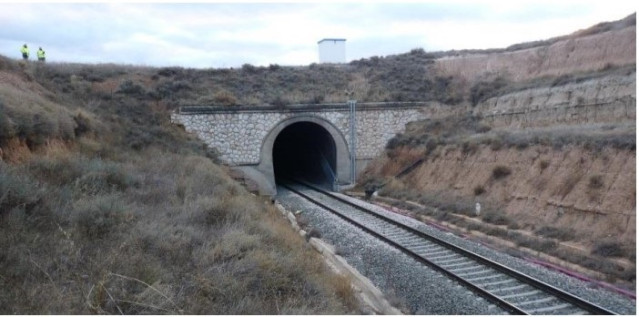 El Gobierno autoriza 76 millones de euros para la electrificación de la línea Zaragoza-Teruel-Sagunto