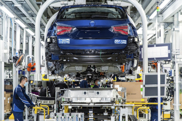 Archivo - Imagen de una planta de producción de vehículos BMW en Alemania