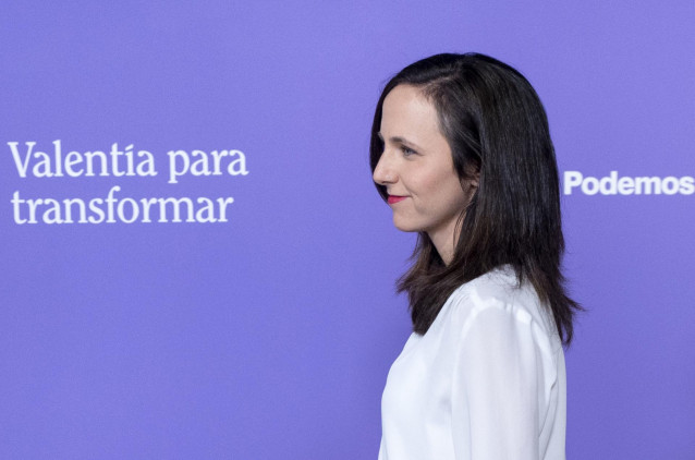 Archivo - La líder de Podemos y ministra de Derechos Sociales, Ione Belarra, a su llegada a una rueda de prensa en la sede de Podemos, a 29 de mayo de 2023, en Madrid (España).