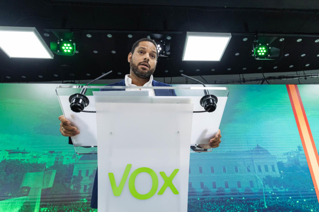 El secretario general de Vox, Ignacio Garriga, ofrece una rueda de prensa en la sede del partido, a 11 de septiembre de 2023, en Madrid (España). El secretario general de Vox ha abordado cuestiones sobre la actualidad política.