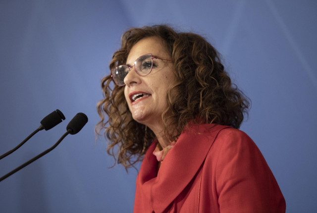 Archivo - La ministra de Hacienda y Función Pública en funciones, María Jesús Montero.