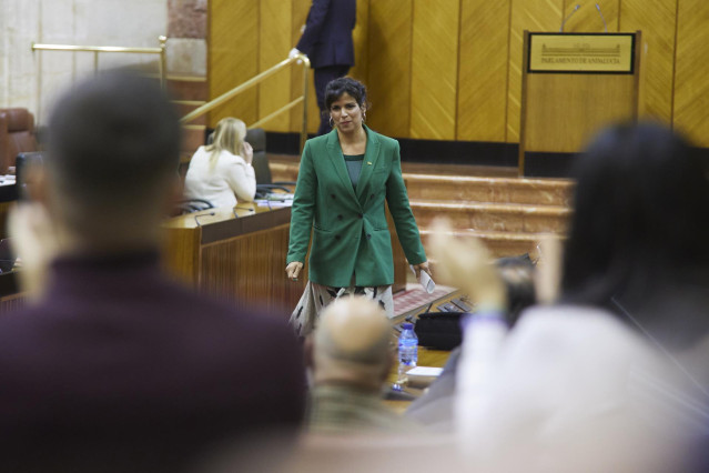 Archivo - La portavoz del Grupo Mixto-AdelanteAndalucía, Teresa Rodríguez, tras su última intervención durante la segunda jornada del Pleno del Parlamento andaluz en el Parlamento de Andalucía, a 22 de diciembre de 2022 en Sevilla (Andalucía, España).