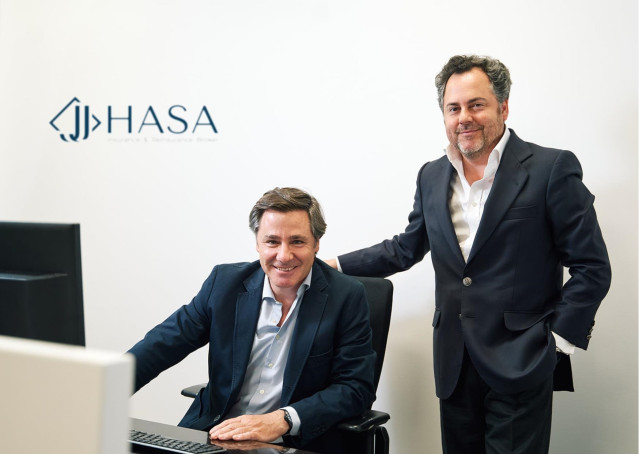 Fundadores de Jhasa.