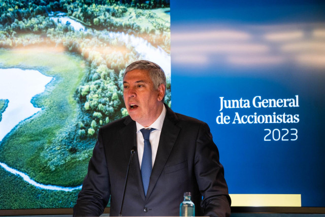 Archivo - El nuevo consejero delegado de Indra, José Vicente de los Mozos, interviene durante la junta general ordinaria de accionistas de Indra, a 30 de junio de 2023, en Alcobendas, Madrid (España).