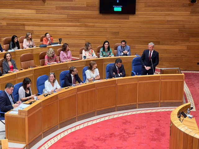 El presidente de la Xunta, Alfonso Rueda, en el primer pleno del Parlamento del curso político antes de las elecciones