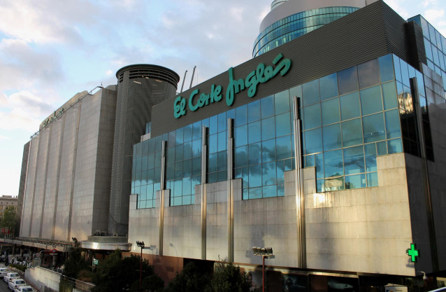 Archivo - El Corte Inglés