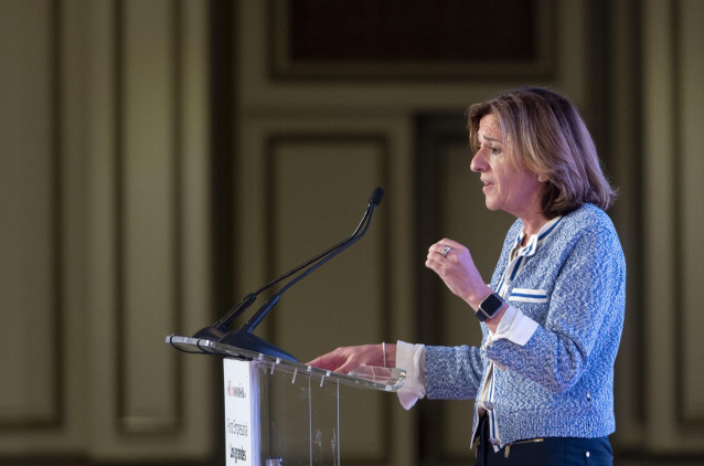 Archivo - La presidenta de Unespa, Mirenchu del Valle, inaugura el Foro Empresarial 'Los grandes retos del sector asegurador', organizado por ‘El Economista’, en  el hotel The Westin Palace Madrid, a 30 de mayo de 2023, en Madrid (España).