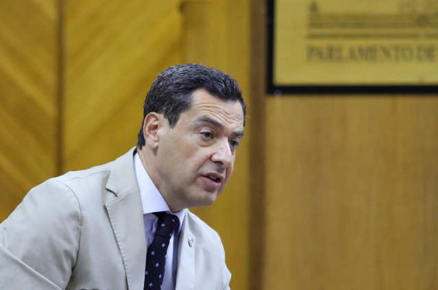 Archivo - El presidente de la Junta de Andalucía, Juanma Moreno