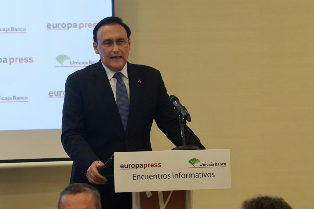 El consejero de Universidad, Investigación e Innovación, José Carlos Gómez Villamandos, en un encuentro informativo de Europa Press Andalucía