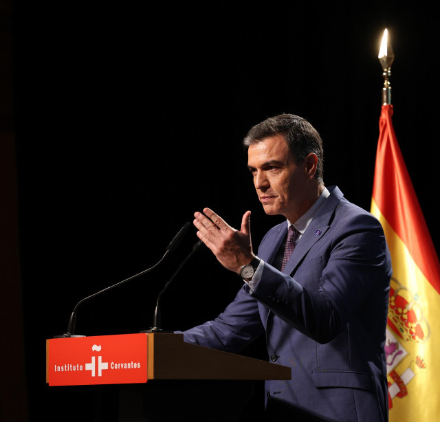 El presidente del Gobierno en funciones, Pedro Sánchez, interviene durante la clausura del acto del ‘Día Europeo de las Lenguas’, en el Instituto Cervantes, a 25 de septiembre de 2023, en Madrid (España).