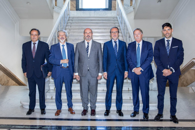 El presidente del Senado reconoce la 