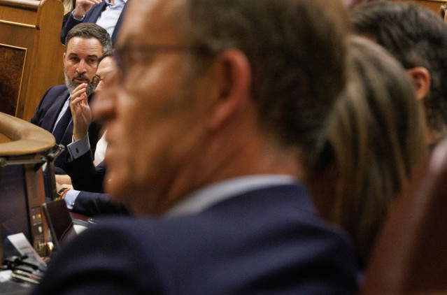 El líder de VOX, Santiago Abascal, durante una sesión plenaria en la se aprueba el uso de las lenguas cooficiales en el Congreso de los Diputados, a 19 de septiembre de 2023, en Madrid (España). La aprobación 'exprés' del uso del catalán, el euskera y el