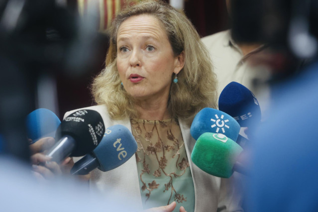 Archivo - La vicepresidenta y ministra de Asuntos Económicos en funciones, Nadia Calviño