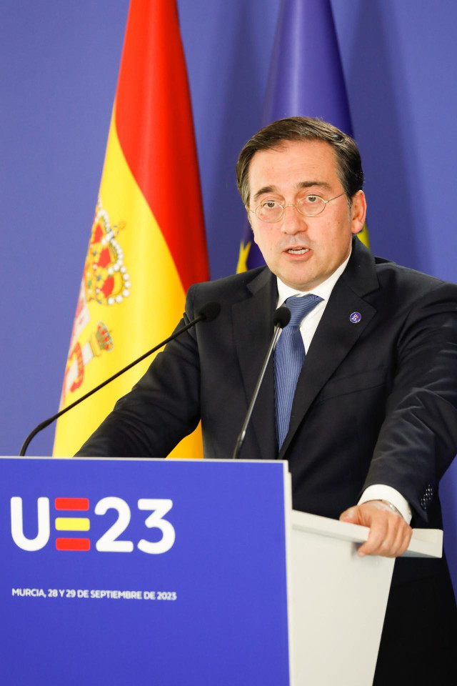 El ministro de Asuntos Exteriores, Unión Europea y Cooperación, José Manuel Albares, en una de prensa tras la celebración de la Reunión Informal Ministerial (RIM) de Asuntos Generales de la Unión Europea (UE), que tiene lugar este jueves en Murcia