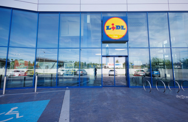Fachada del supermercado Lidl, a 21 de septiembre de 2023, en Madrid (España).